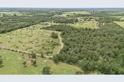 406 Monkey Road, Elgin, TX 78621 - Photo 33