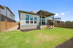211 Craigends Yew Ln, Dripping Springs, TX 78620 - Photo 37