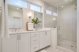 2602 Sutherland St, Austin, TX 78746 - Photo 15