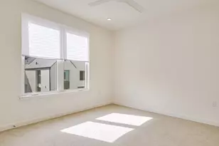 2602 Sutherland St, Austin, TX 78746 - Photo 19