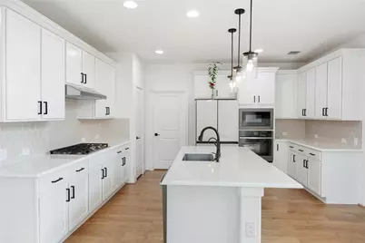 300 Hollister Drive, Liberty Hill, TX 78642 - Photo 7