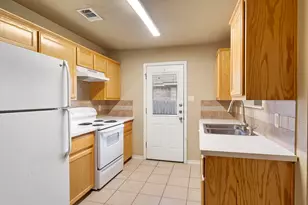 1005 Leah Dr, Troy, TX 76579 - Photo 5