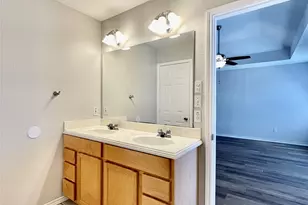 609 Chicago St, San Marcos, TX 78666 - Photo 11