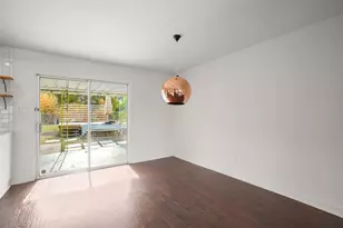 1803 Elmira Rd, Austin, TX 78721 - Photo 9