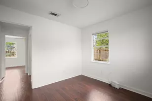 1803 Elmira Rd, Austin, TX 78721 - Photo 19