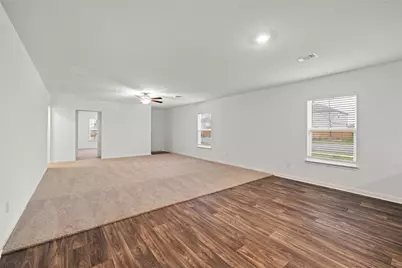 101 Fairfax Lane, Jarrell, TX 76537 - Photo 11