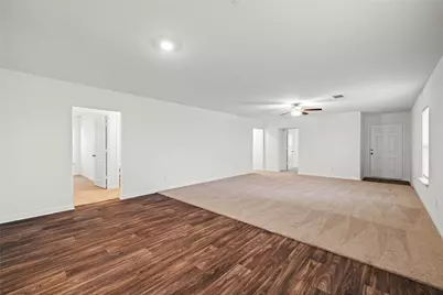 101 Fairfax Lane, Jarrell, TX 76537 - Photo 13