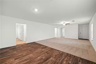 101 Fairfax Ln, Jarrell, TX 76537 - Photo 13