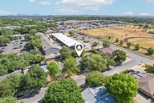 704 Buckingham Pl, Austin, TX 78745 - Photo 17