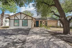 704 Buckingham Pl, Austin, TX 78745 - Photo 7