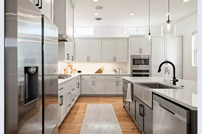 6310 Waynesburg Cove, Austin, TX 78723 - Photo 13