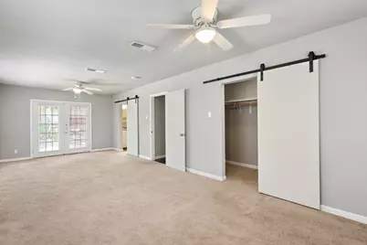 310 De Soto Drive, Universal City, TX 78148 - Photo 23