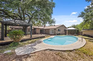 310 De Soto Dr, Universal City, TX 78148 - Photo 29