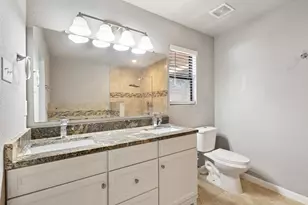 310 De Soto Dr, Universal City, TX 78148 - Photo 25