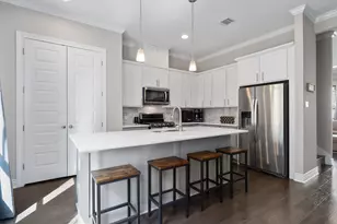 308 Adams St, Georgetown, TX 78628 - Photo 3