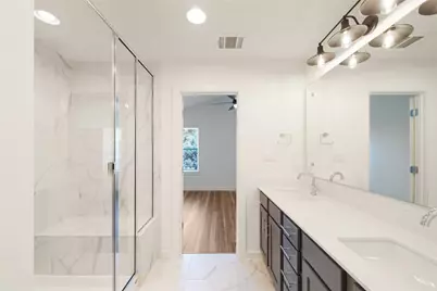 5160 N Aw Grimes Boulevard #144, Round Rock, TX 78665 - Photo 15