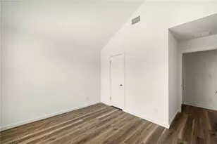 5160 N A.W. Grimes Blvd, Round Rock, TX 78665 - Photo 21
