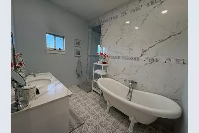 626 Sparta Field Road, Waelder, TX 78959 - Photo 9