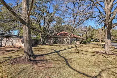 8900 Currywood Drive, Austin, TX 78759 - Photo 3