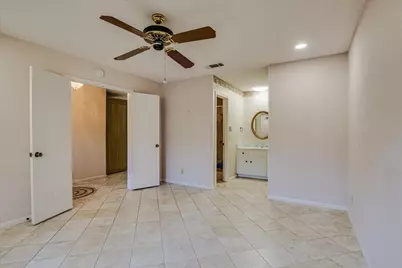 8900 Currywood Drive, Austin, TX 78759 - Photo 9