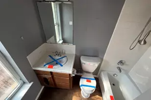 207 S Creek St, Fredericksburg, TX 78624 - Photo 17