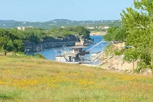 22658 Felicia Dr, Spicewood, TX 78669 - Photo 23