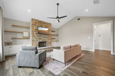 190 Magnolia Meadow, Canyon Lake, TX 78133 - Photo 7