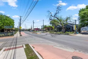 2804 Breeze Terrace, Austin, TX 78722 - Photo 29