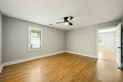 2804 Breeze Terrace, Austin, TX 78722 - Photo 15