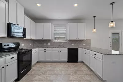 2950 E Old Settlers Boulevard #37, Round Rock, TX 78665 - Photo 11