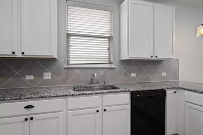 2950 E Old Settlers Boulevard #37, Round Rock, TX 78665 - Photo 13