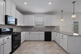 2950 E Old Settlers Blvd, Round Rock, TX 78665 - Photo 11