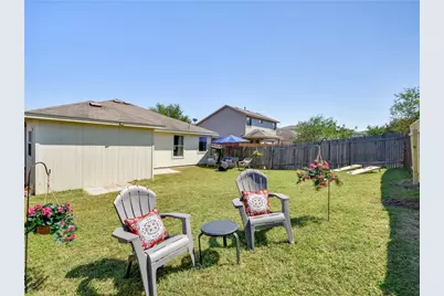 1512 Lady Grey Avenue, Pflugerville, TX 78660 - Photo 13