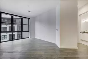 800 Embassy Dr, Austin, TX 78702 - Photo 3