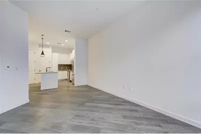 800 Embassy Drive #511, Austin, TX 78702 - Photo 5