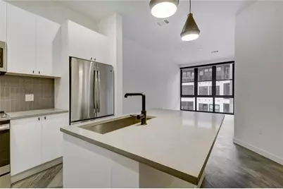 800 Embassy Drive #511, Austin, TX 78702 - Photo 1
