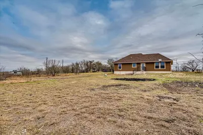 1092 Engelke Road, Niederwald, TX 78640 - Photo 23