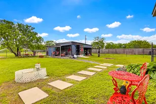 269 Callihan Rd, Lockhart, TX 78644 - Photo 23