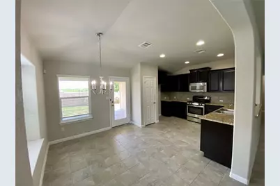 120 Chickadee Cove, Kyle, TX 78640 - Photo 5