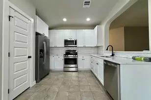 120 Chickadee Cove, Kyle, TX 78640 - Photo 5