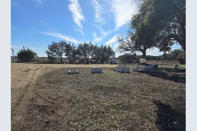 840 County Road 226 Road, Florence, TX 76527 - Photo 31