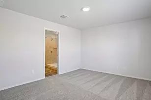 120 Dagney Ct, Jarrell, TX 76537 - Photo 19