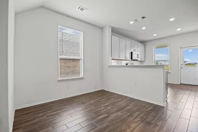 10403 Choctaw Print Way, Manor, TX 78653 - Photo 5