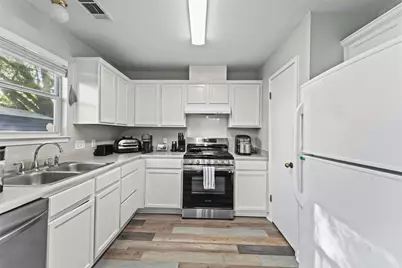 9000 Wellesley Drive, Austin, TX 78754 - Photo 3