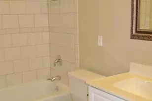 9807 Mountain Quail Rd, Austin, TX 78758 - Photo 15