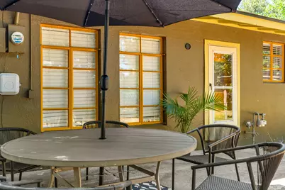 1064 Sycamore Street, San Marcos, TX 78666 - Photo 25