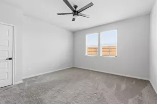 323 Tolo Dr, Elgin, TX 78621 - Photo 17