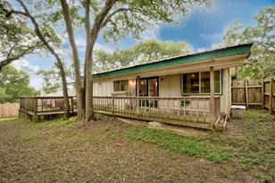 2710 Deeringhill Dr, Austin, TX 78745 - Photo 29