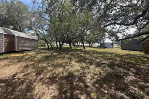 256 High Ridge Meadows Dr, Gonzales, TX 78629 - Photo 25