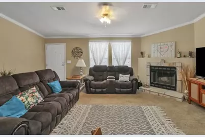 256 High Ridge Meadows Drive, Gonzales, TX 78629 - Photo 13
